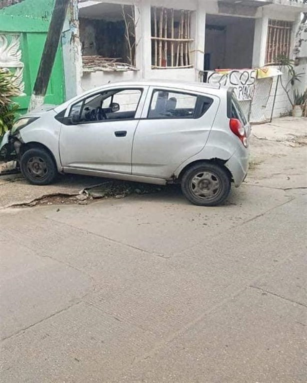 Así le llegó el karma a conductor que se fue sin pagar de gasolinera en Coatzacoalcos