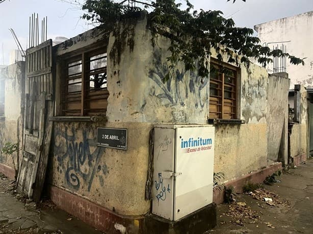 Vecinos de la colonia Zaragoza denuncian casa abandonada