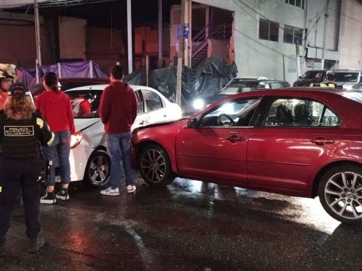 Dos lesionados tras choque en colonia San José de Córdoba