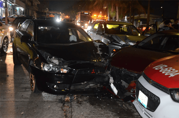 Fuerte accidente en calles de la colonia Pascual Ortiz Rubio en Veracruz