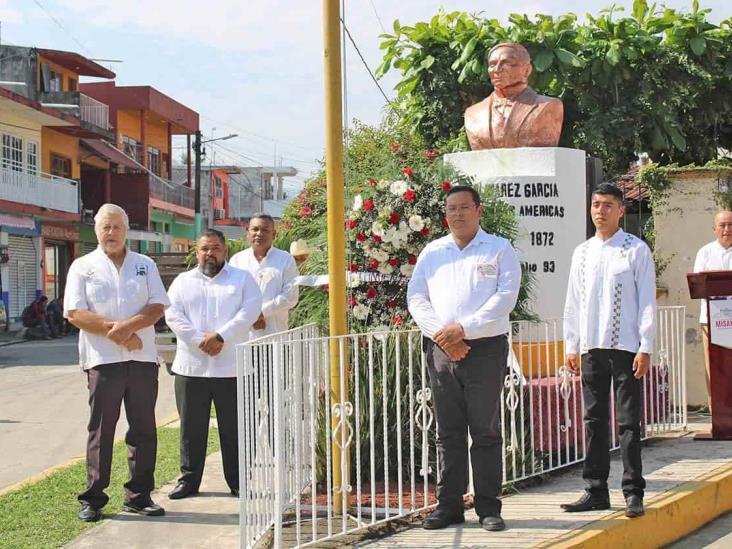 Masones de Misantla conmemoran el 218 aniversario del natalicio de Benito Juárez