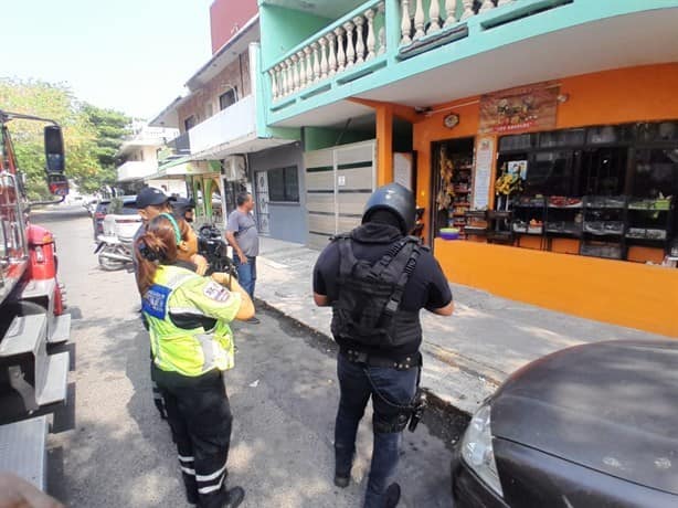 Reporte de incendio en el Reforma moviliza a Bomberos en Veracruz | VIDEO