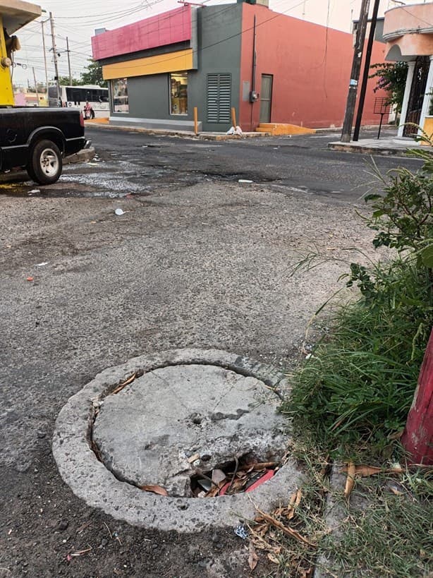 Alertan por drenaje tapado en colonia Vista Alegre, en Boca del Río