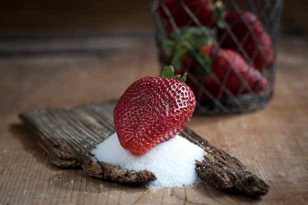 Receta fácil de helado de fresa casero para enfrentar el calor