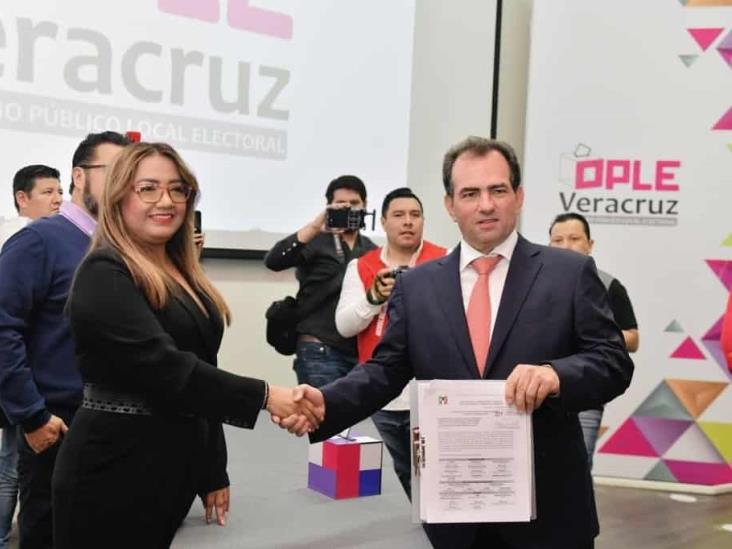 Se registra Pepe Yunes como candidato a gubernatura de Veracruz; acusa elección dispareja