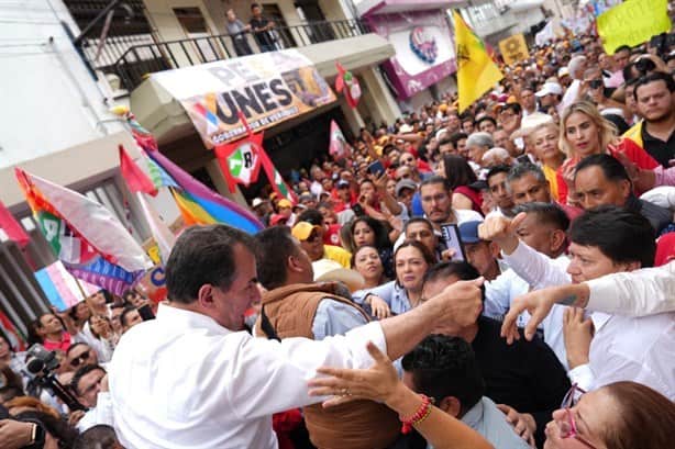 Pepe Yunes se registra ante el OPLE como candidato a la gubernatura de Veracruz