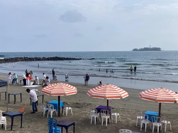 Turistas llegan a Veracruz y Boca del Río para disfrutar de las playas por Semana Santa | VIDEO