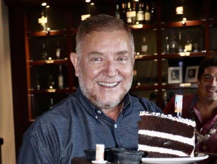 Paco Gutiérrez de Velasco Urtaza fue felicitado por su cumpleaños