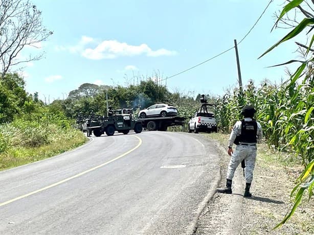 Aseguran vehículos y desmantelan centro de adiestramiento narco en norte de Veracruz