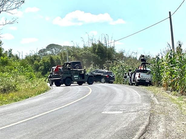 Aseguran vehículos y desmantelan centro de adiestramiento narco en norte de Veracruz