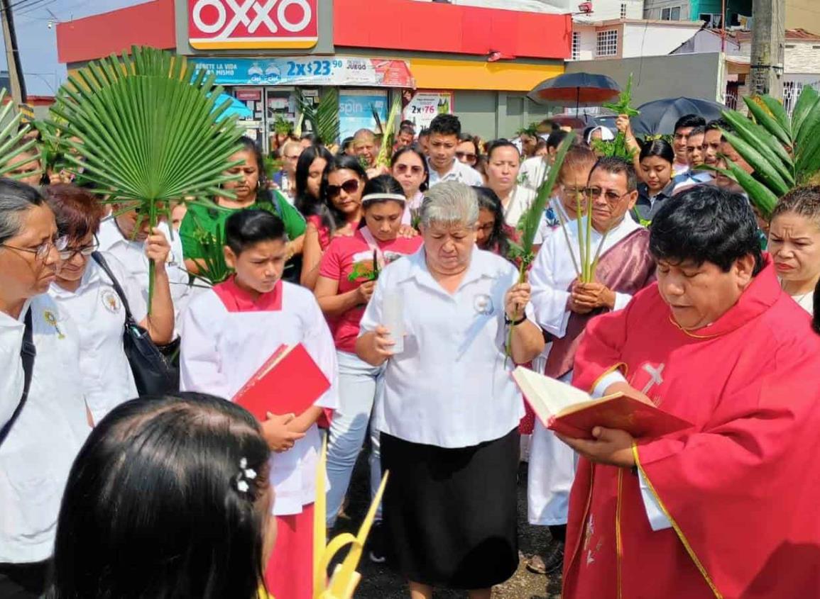 Aguadulceños demostraron inquebrantable fe en domingo de ramos