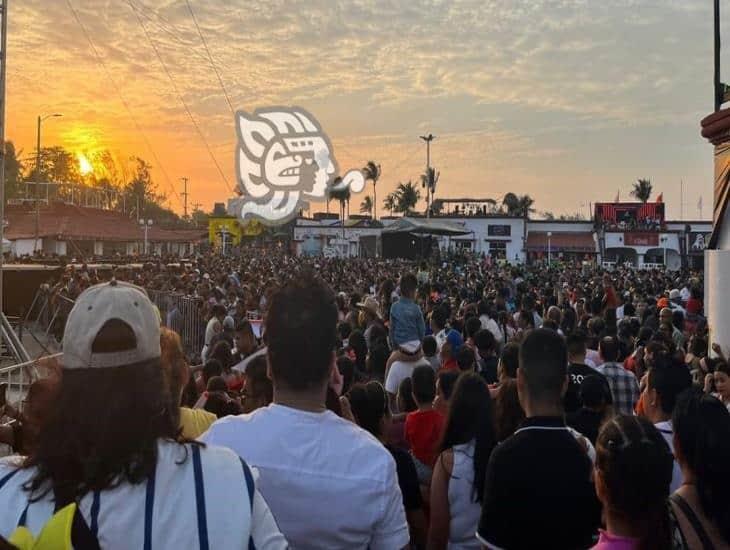 ¡Bely, Beto y los accesos gratis abarrotaron el quinto día de la Expo Coatza 2024!