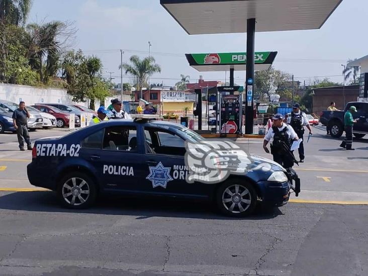 Camión de ayuntamiento causa estragos en Orizaba