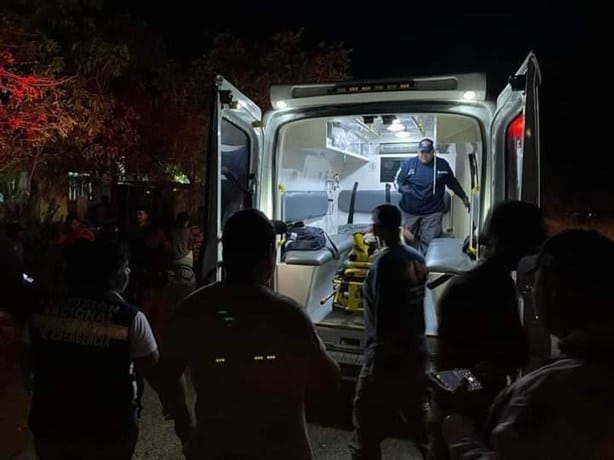 Motociclista de Tlalixcoyan termina en el hospital tras derrapar