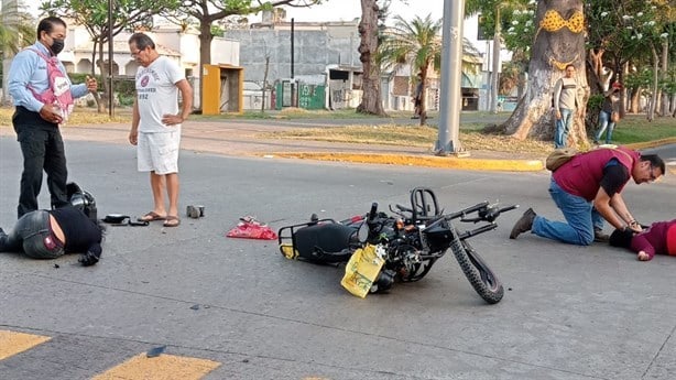 Motociclista en Veracruz pierde la vida tras choque con una camioneta