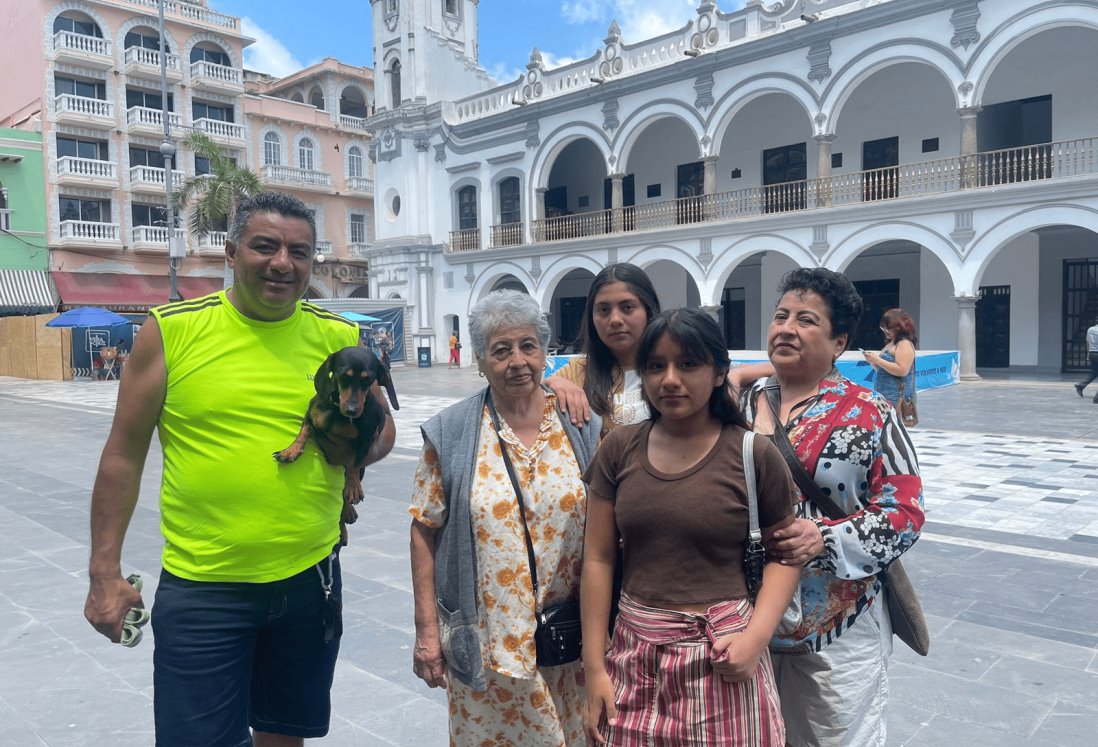 Turistas elogian playas de Veracruz en Semana Santa pese a precios altos