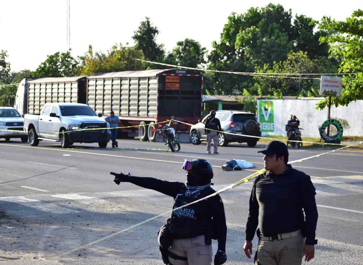 Jaltipán: Balean a sujeto en carretera Transístmica; trató de huir pero lo alcanzaron en moto | VIDEO