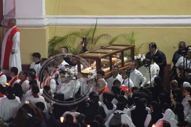 Procesión del Silencio: Xalapeños acompañan a la Virgen tras perder a su hijo