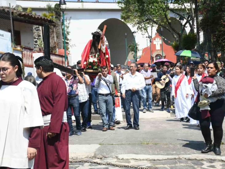 Xalapa se entrega a la fe: vive Viernes Santo entre reflexión y devoción