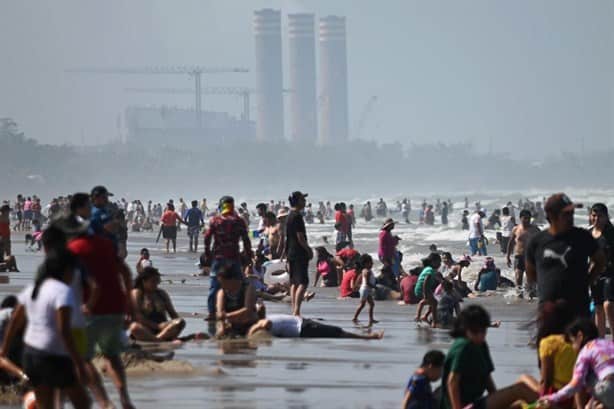 A reventar de turistas, playas en la zona norte de Veracruz