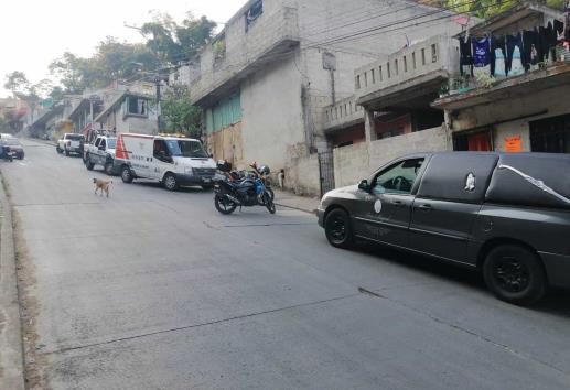Hallan a persona sin vida en calles de la colonia Independencia en Xalapa