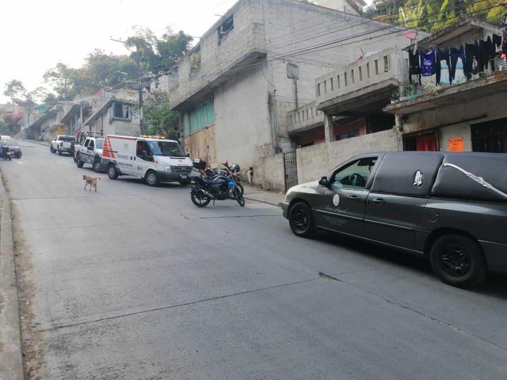 Hallan a persona sin vida en calles de la colonia Independencia en Xalapa