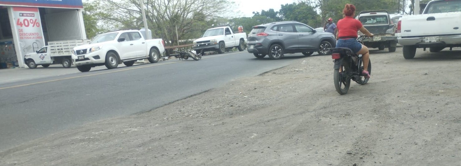 Accidente en Carretera Federal 145 deja lesionado y daños materiales en Tierra Blanca