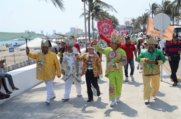 Realizan rumbata del Carnaval de Veracruz 2024 | VIDEO