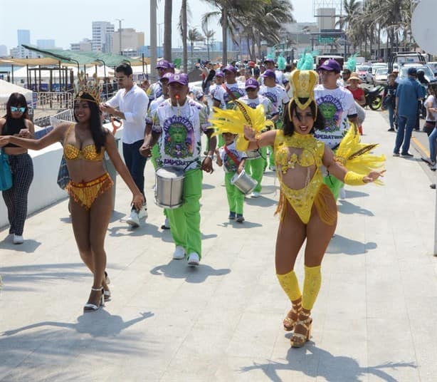 Realizan rumbata del Carnaval de Veracruz 2024 | VIDEO