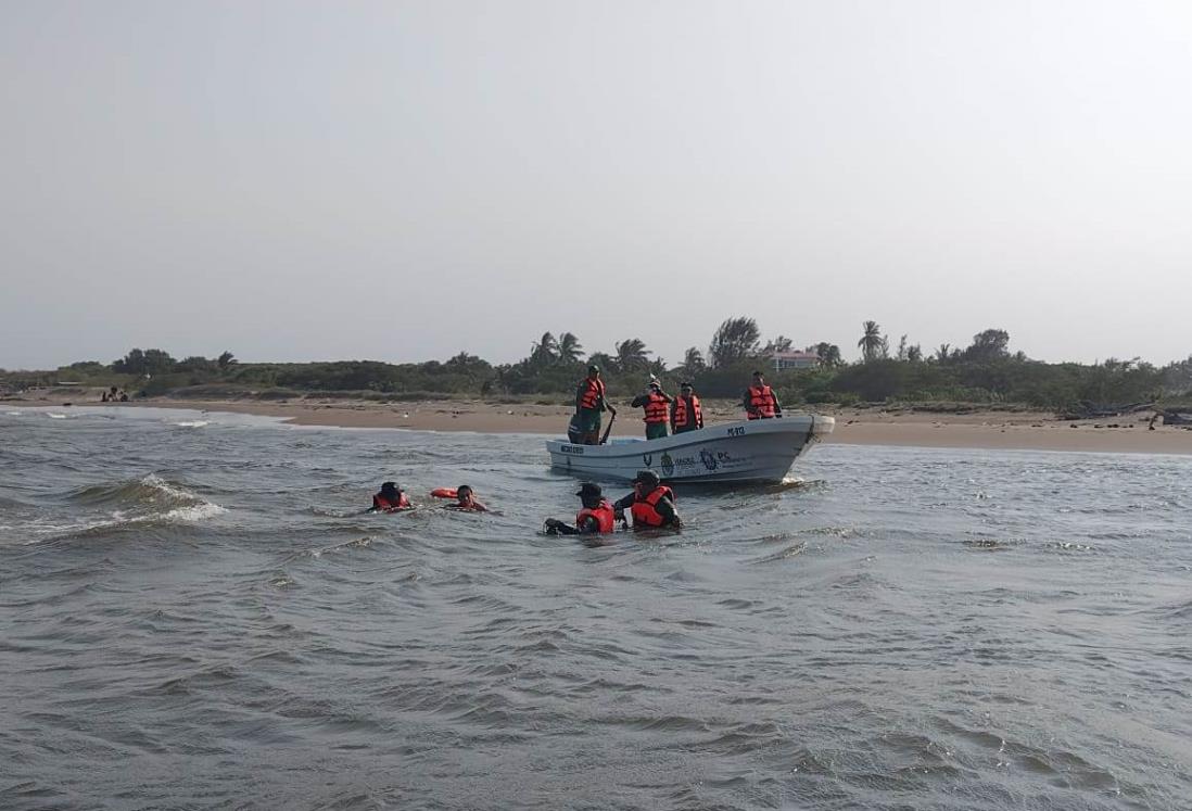 Rescatan a mujer originaria de Xalapa en playas de Chachalacas, Veracruz