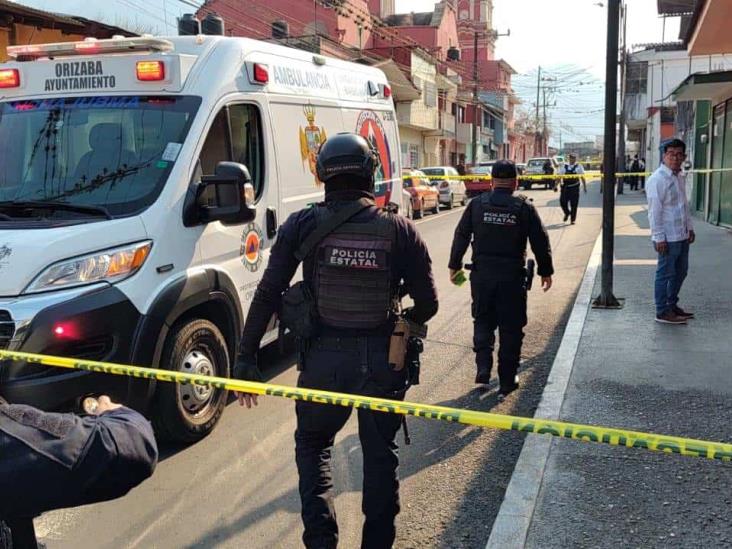Tenso momento en Orizaba; sujeto trató de atentar contra su vida