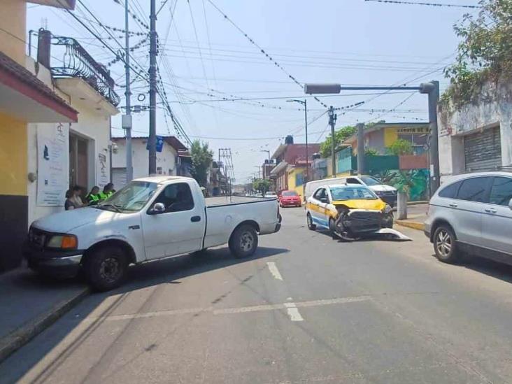 Patrulla de la Policía Ministerial protagoniza choque en calles de Córdoba