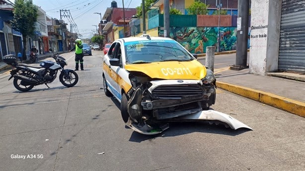 Patrulla de la Policía Ministerial protagoniza choque en calles de Córdoba