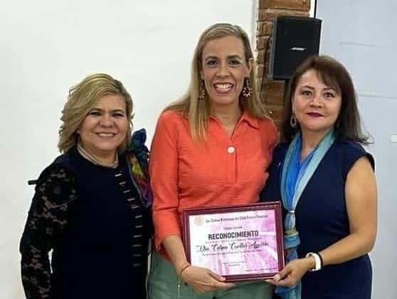 Damas del Club Rotario Veracruz reconocen su labor