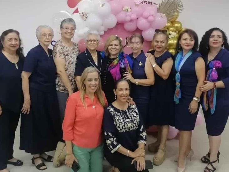 Damas del Club Rotario Veracruz reconocen su labor