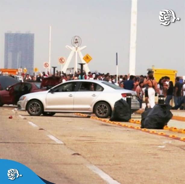 Malecón de Coatzacoalcos: amanece el Domingo de resurrección entre exceso de alcohol y basura