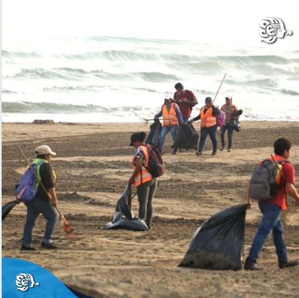 Malecón de Coatzacoalcos: amanece el Domingo de resurrección entre exceso de alcohol y basura