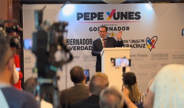 Denuncia Pepe Yunes enriquecimiento ilícito de Nahle ; tienes doble moral, le responde