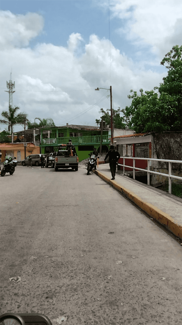 Operativo de seguridad en Casino Obrero Petrolero ante reporte de hombres armados en Poza Rica