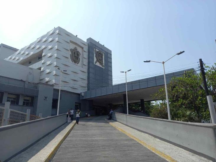 Secretaría de Salud de Veracruz actúa legalmente contra OTIS por incidentes en elevadores del Hospital Regional