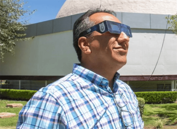 ¿Cuáles son las características de los lentes para eclipse de sol?