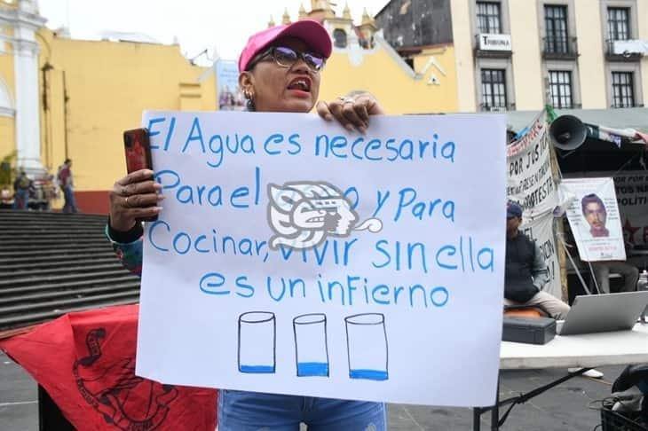 Movimiento Antorchista se manifiesta por defensa del agua en Xalapa 