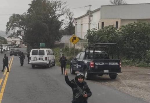 Patrulla de Reinserción Social Federal se accidenta en la carretera Xalapa-Perote