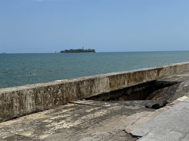 Eventos de nortes continúan fracturando el bulevar de Boca del Río