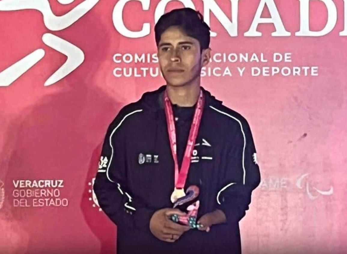 Atleta Sayulense subió al podio en Grand Prix