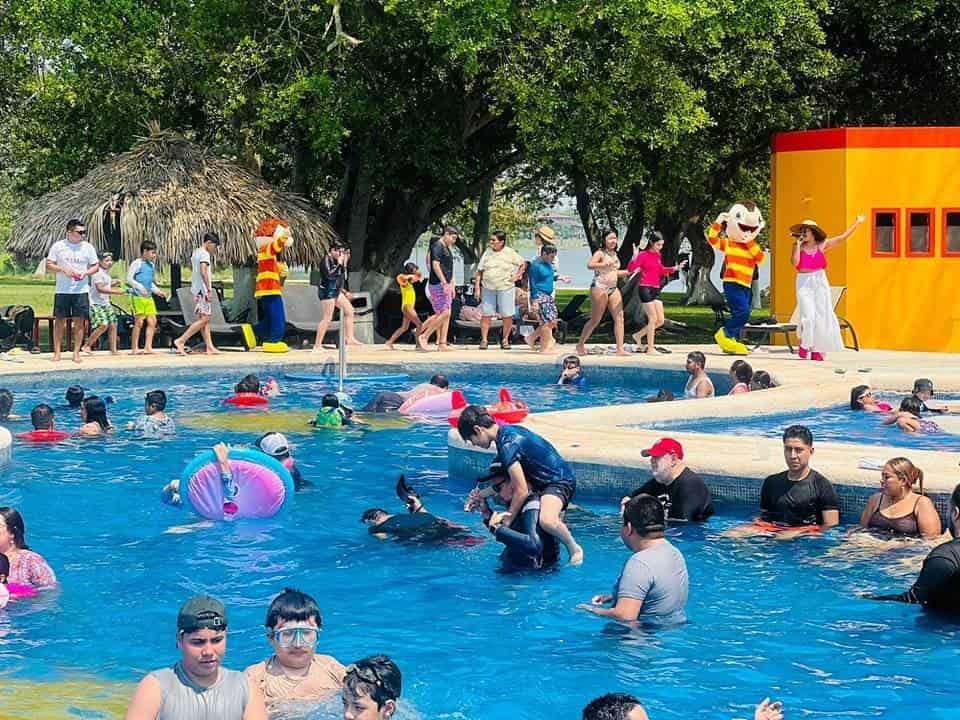 Celebra el Día del Niño en Coatzacoalcos con alberca, piñatas y un menú especial, te decimos dónde