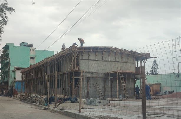 Así va la construcción de histórica primaria en Coatzacoalcos