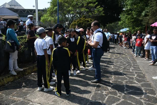 En Xalapa, Museo Kaná recibe visitantes para apreciar eclipse de sol