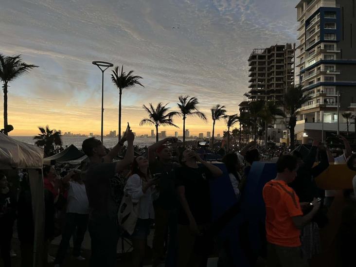 ¿Te lo perdiste? Así se vio el eclipse solar total en Mazatlán (+Video)