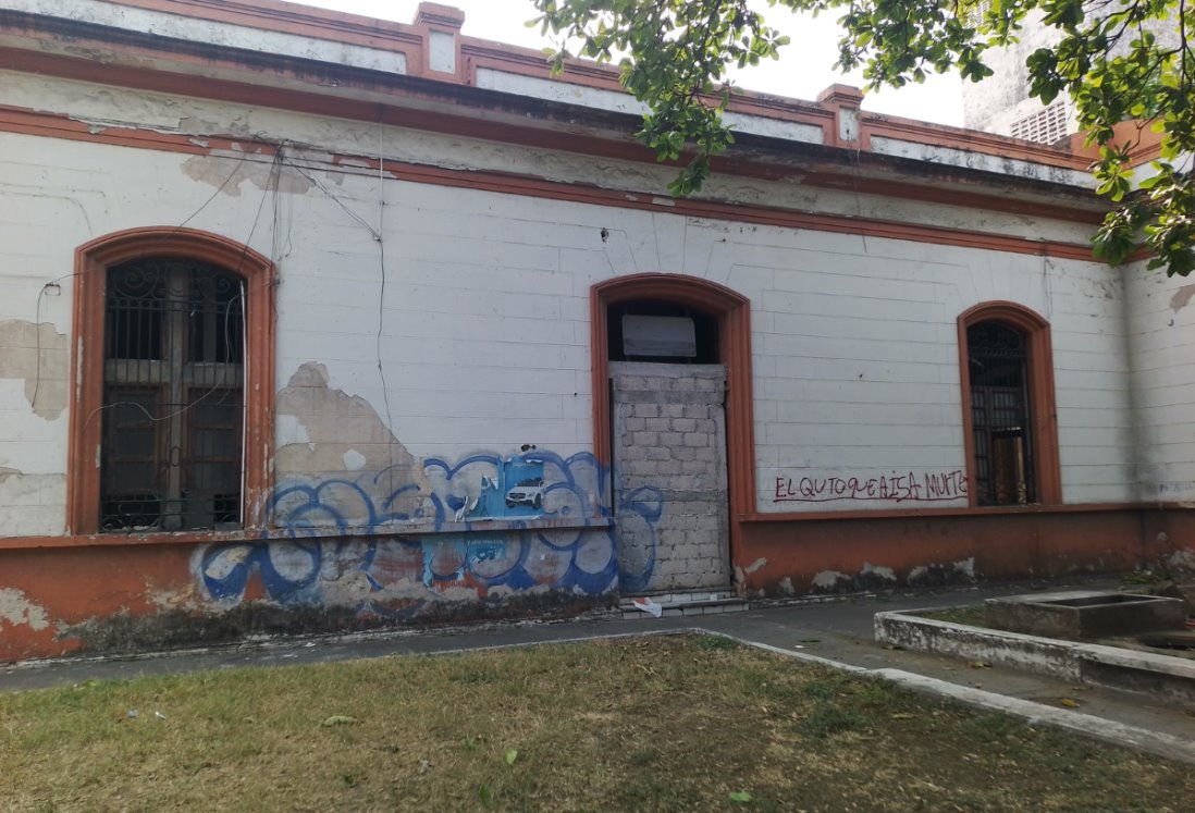 Universidad Veracruzana: Sin fecha para construcción del Centro Cultural de Artes en el expenal de Allende